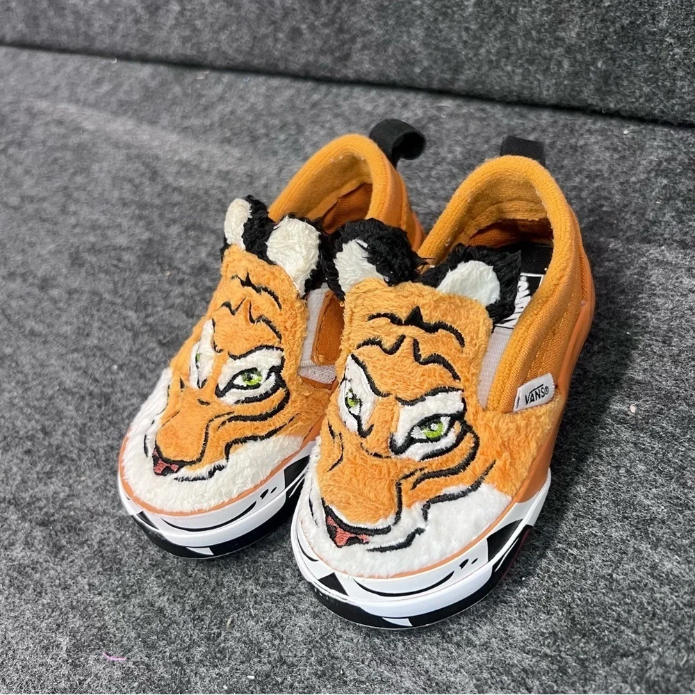 Vans Kids Classic Slip On Velcro Discover Project Protect Tiger Size 5 - Picture 10 of 12